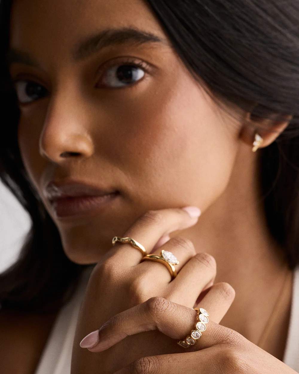 Arissa Oval Bezel Diamond Ring - Image 18