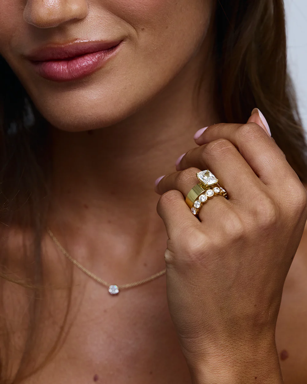 Arissa Round Bezel Diamond Ring - Image 9