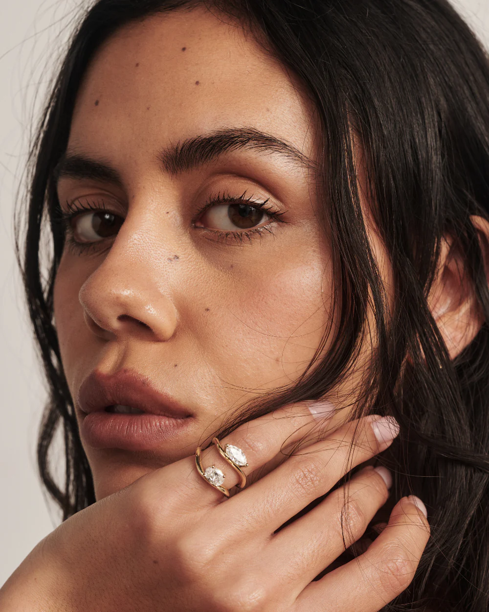 Astra Oval Pinky Ring - Image 9