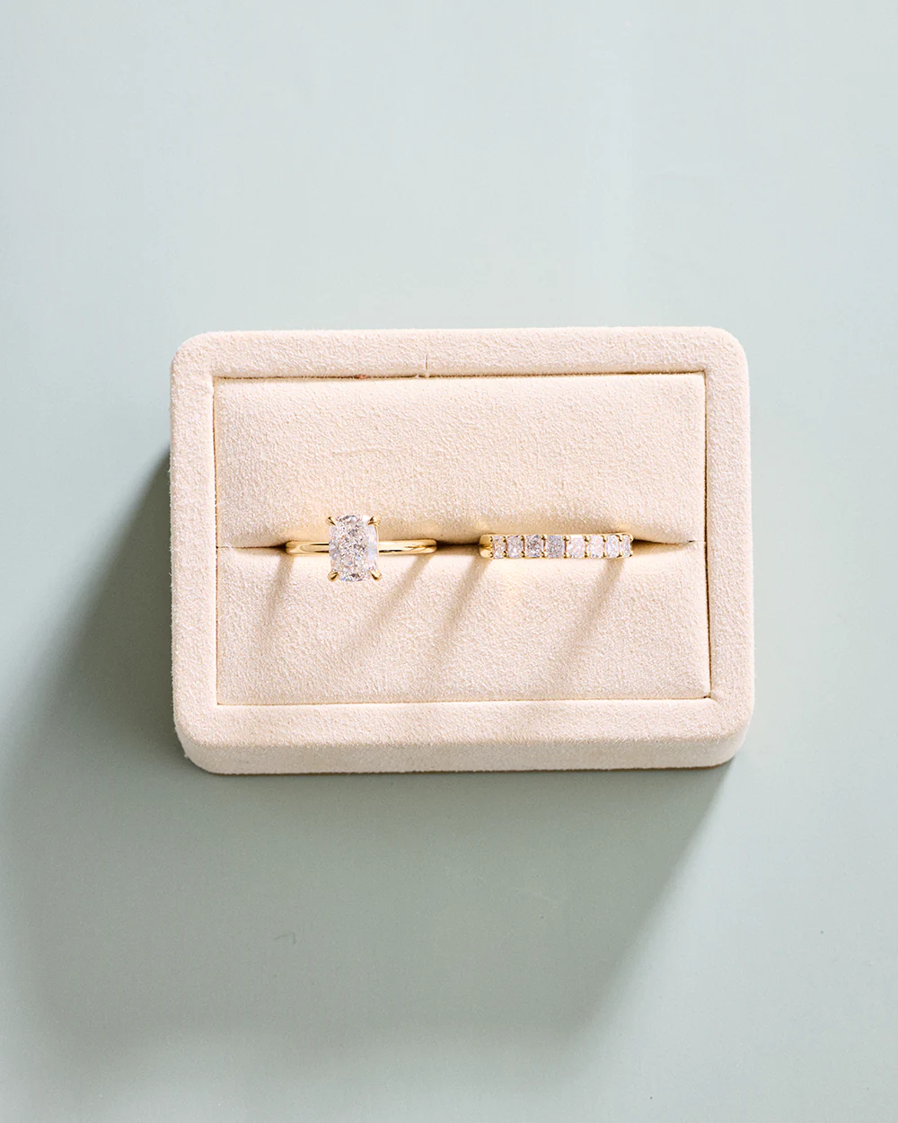 Ita Radiant Claw Set Diamond Band - Image 5