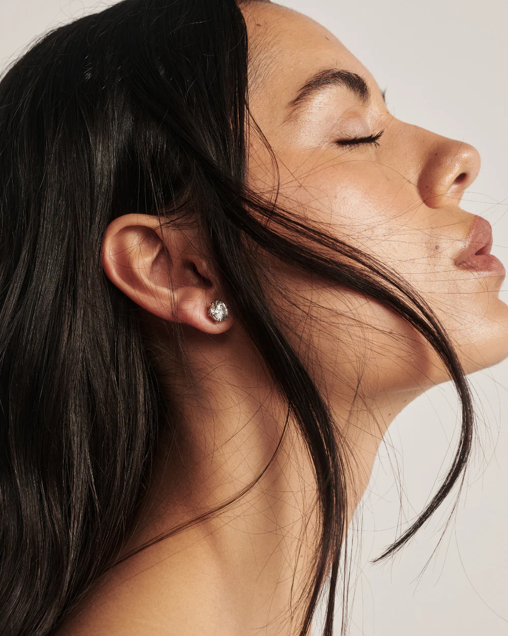 Jessica Round Diamond Studs - Image 4