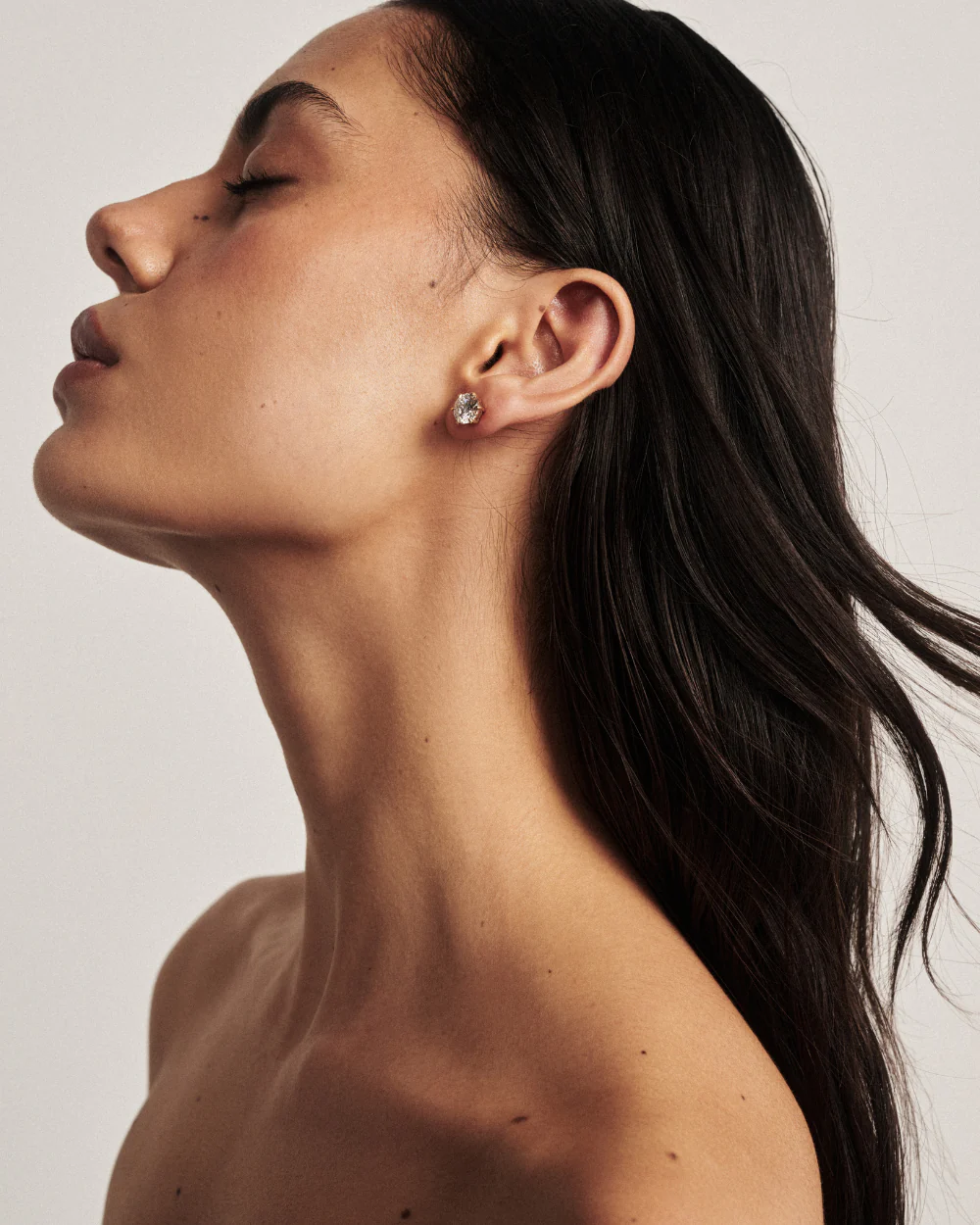 Jessica Round Diamond Studs - Image 8