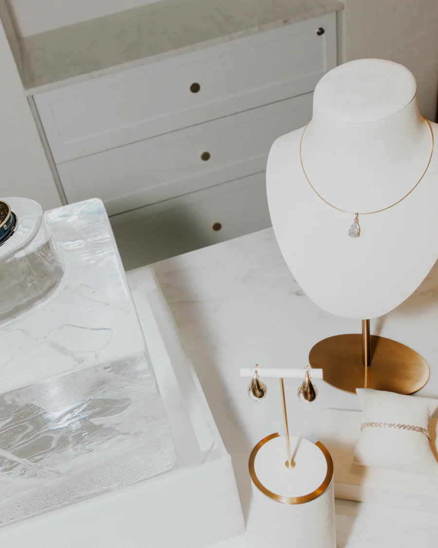 Leila Pear Diamond Necklace - Image 18