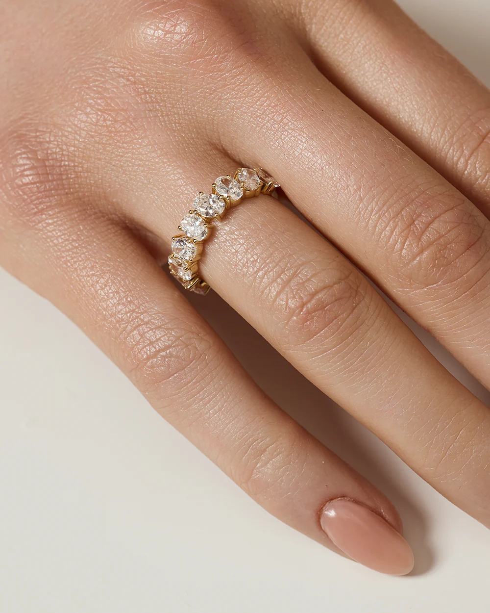 Odette Oval - Image 4