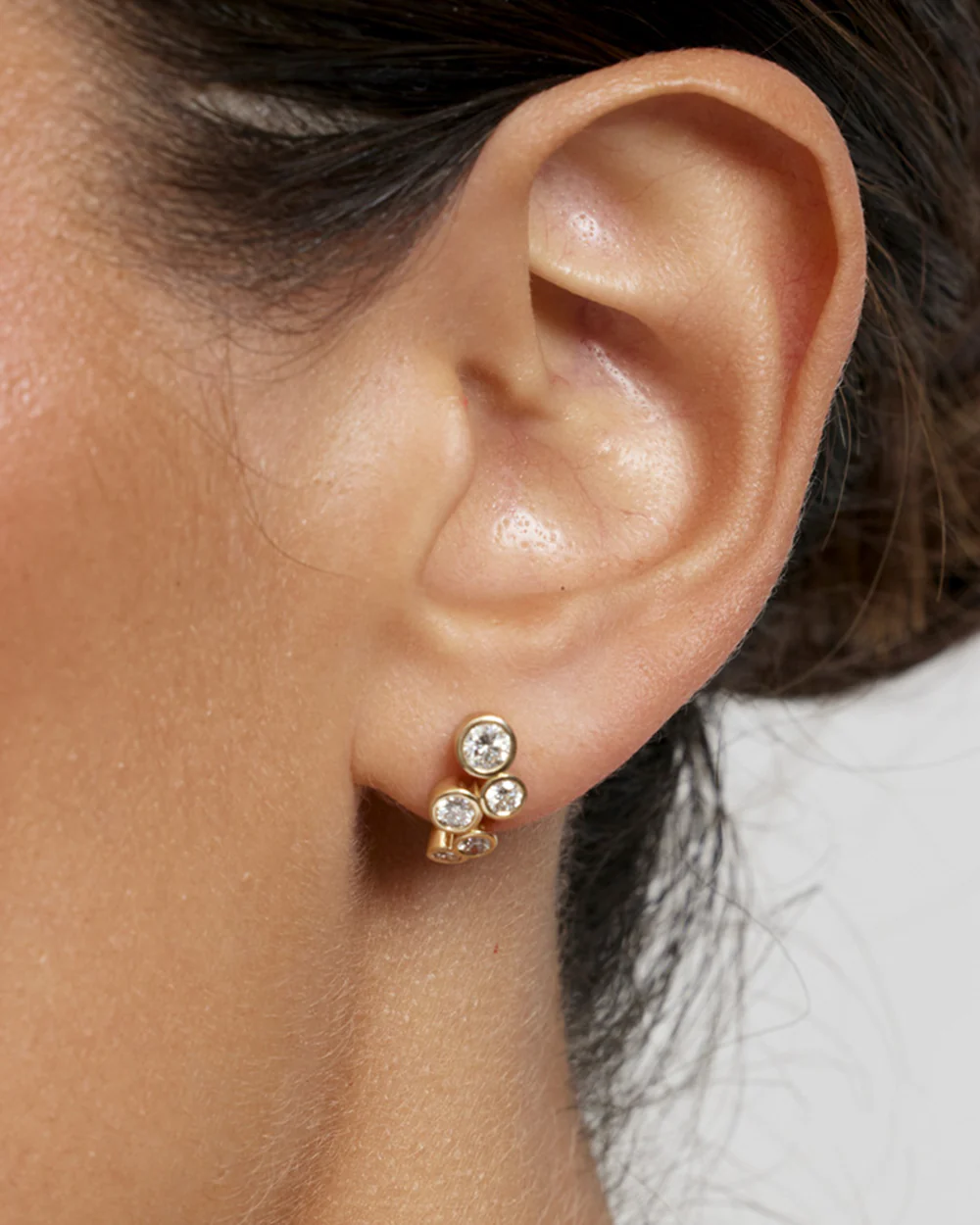 Saba Diamond Earrings - Image 5