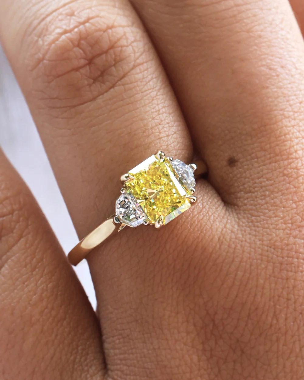 Radiant 1.59ct Yellow Diamond Trilogy Engagement Ring - Image 3